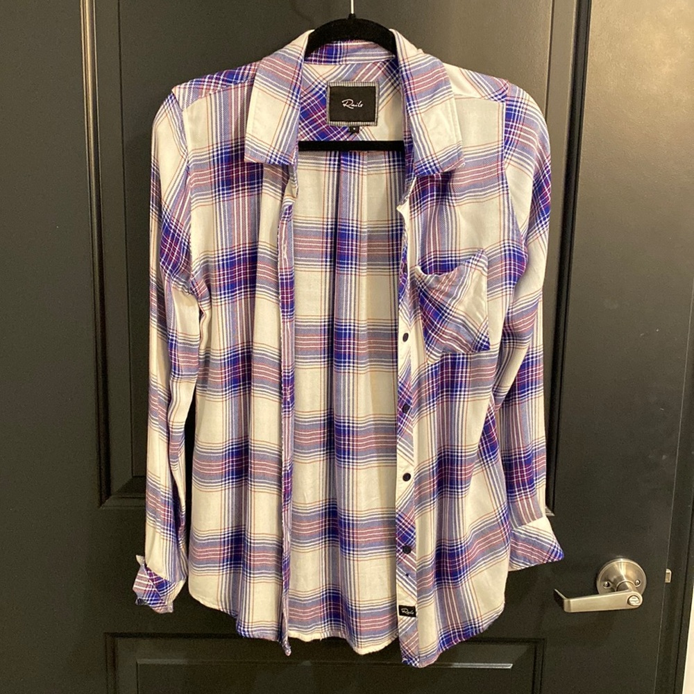Rails classic long sleeve size small